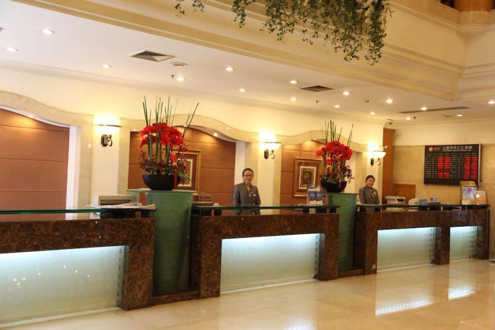 Oriental Garden Hotel Pekín Exterior foto