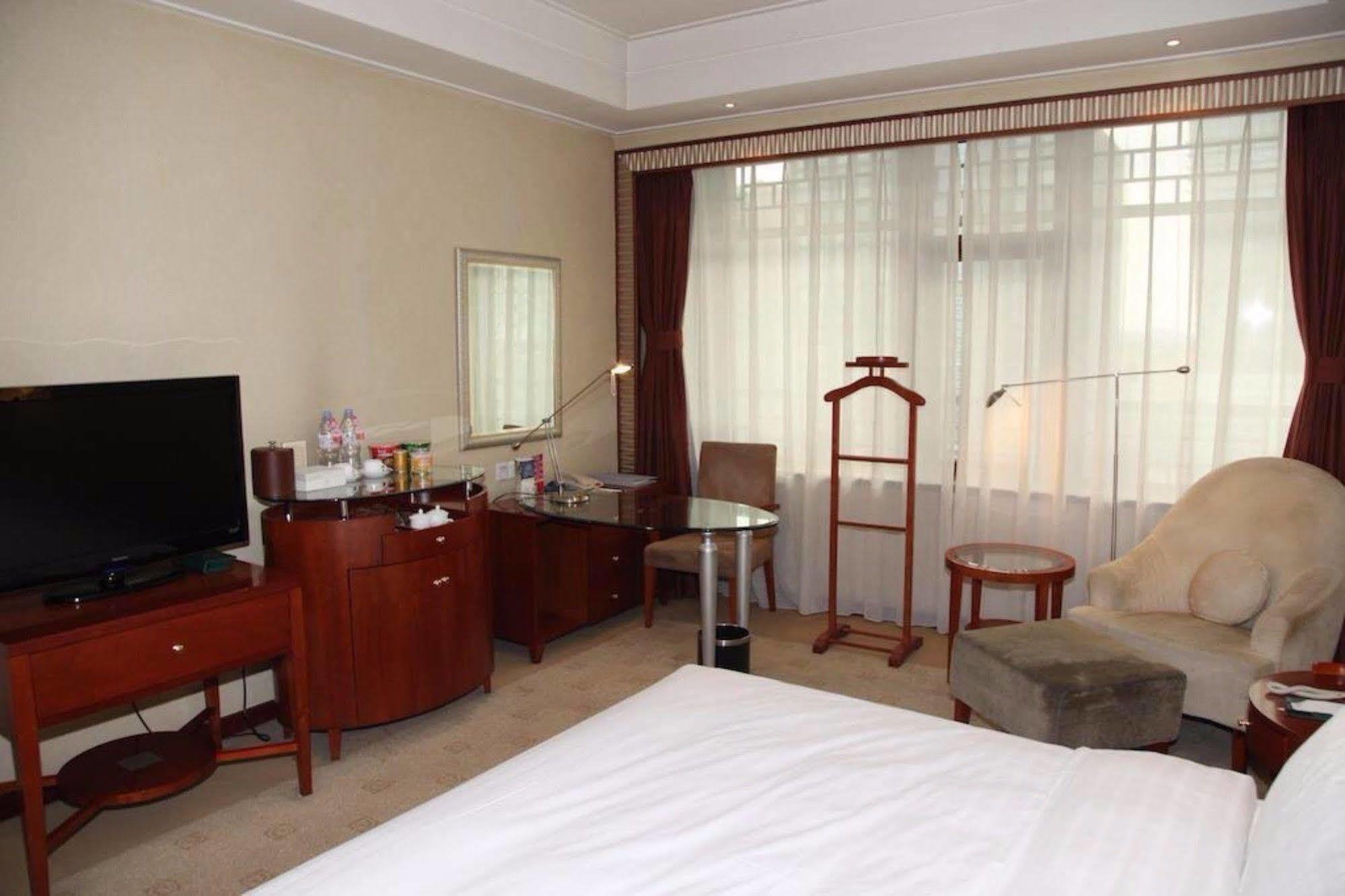 Oriental Garden Hotel Pekín Exterior foto
